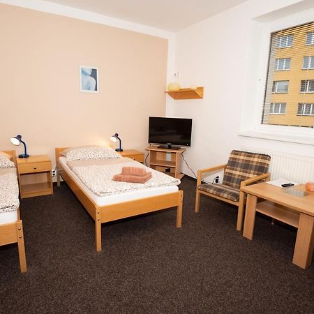 Penzion Maxim Тршебонь Екстер'єр фото